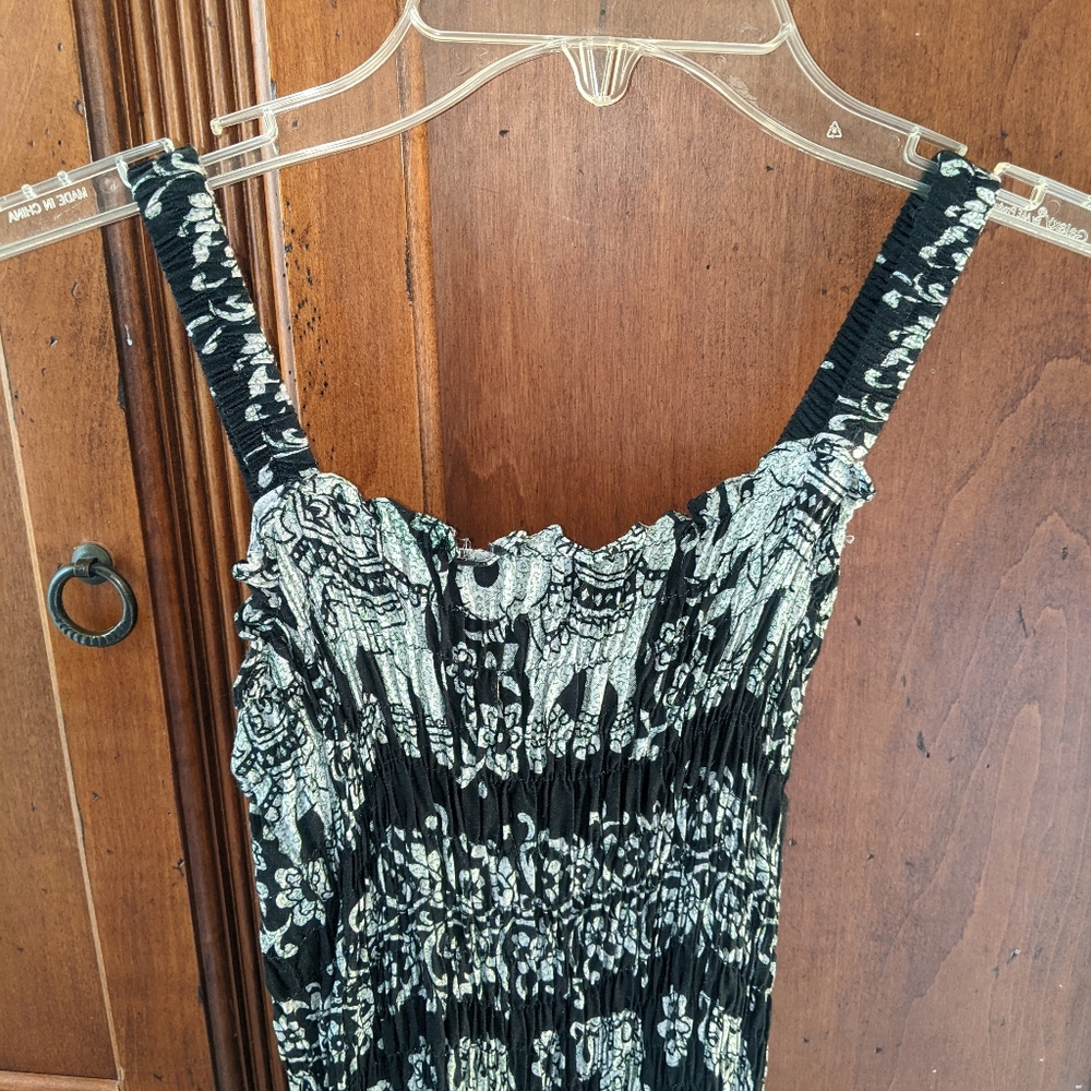 O/S Dress - Picture 3 of 3